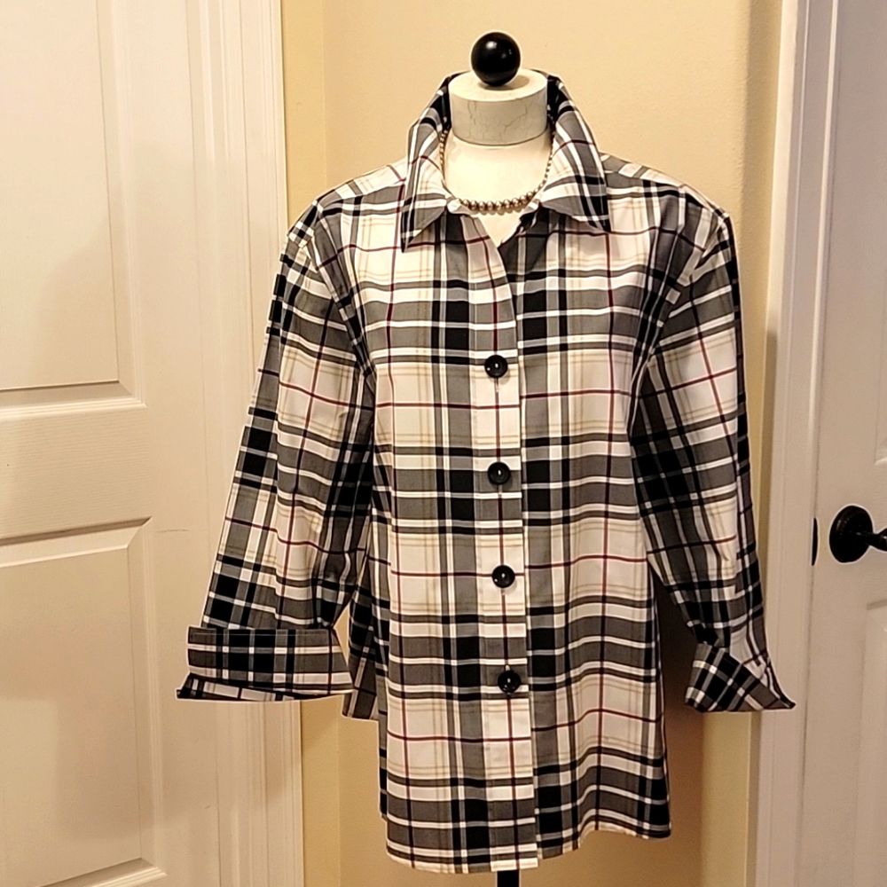 Foxcroft NYC Wrinkle Free Stylish Plaid Blouse